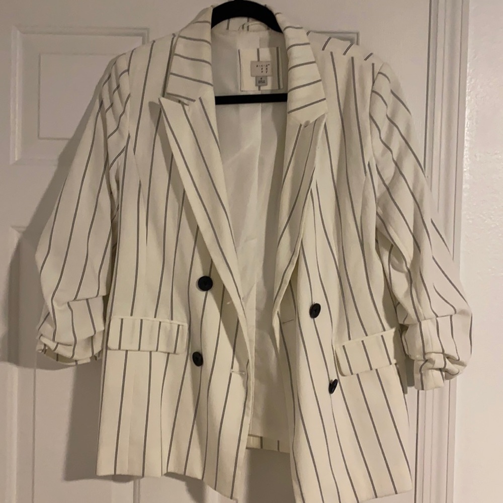 Women’s blazer